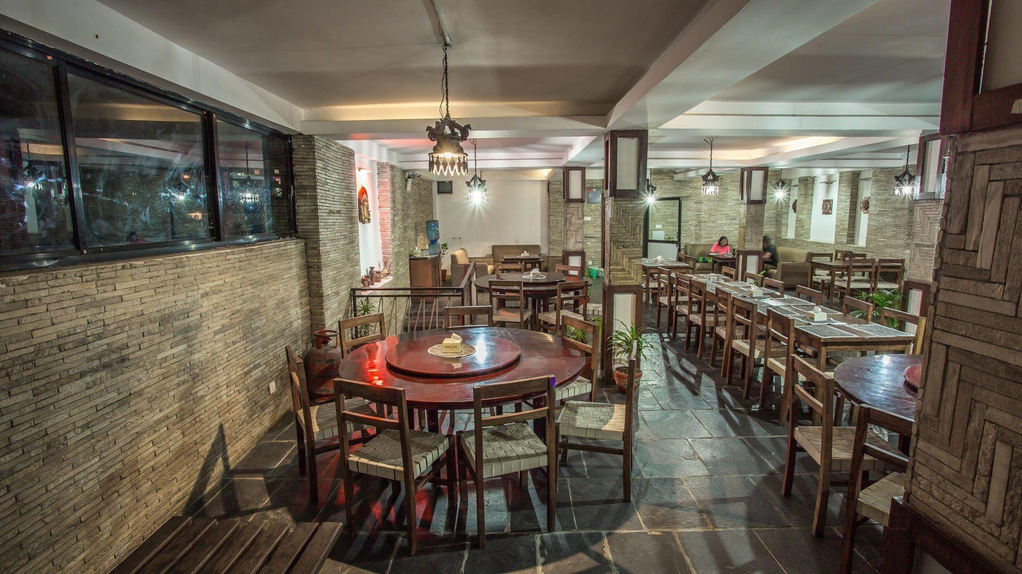 Kotee Home Hotel Pokhara Luaran gambar